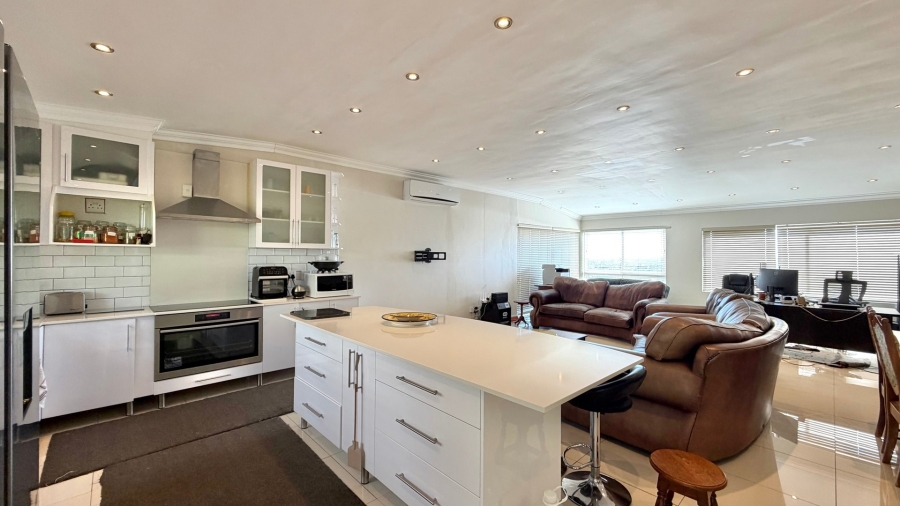 3 Bedroom Property for Sale in Mountainside Western Cape